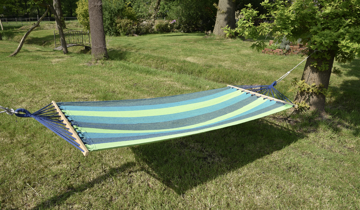 zelt aldi 2019 adventuridge Campingzelt 4 Personen Camping Color:Pale Khaki Foto: Gabriel Schmidt / Hiper
