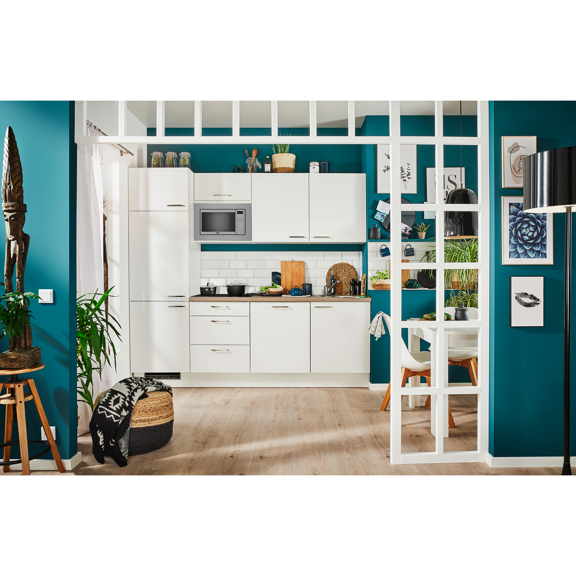 Küchenblock - weiß - Eiche Aviva - Kühlschrank links - 240 cm breit