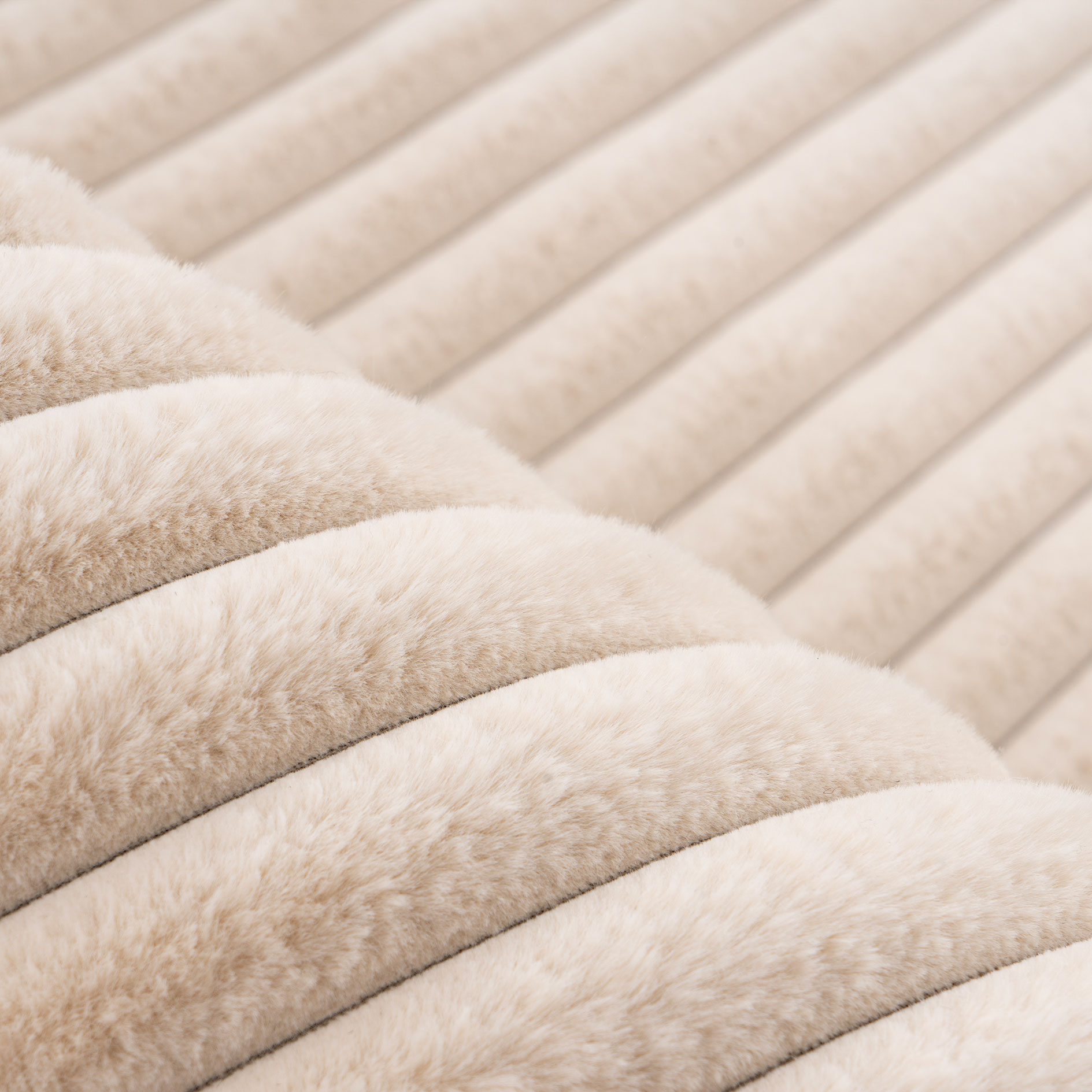 Kunstfellteppich - beige - Grobcordoptik - 80x150 cm
