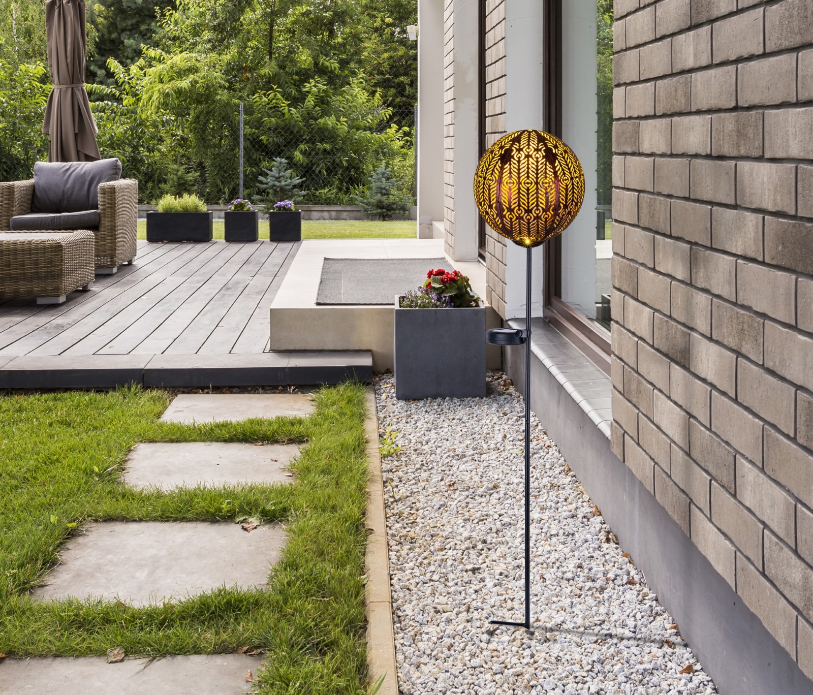 LED-Solar-Erdspieß - kupferfarben - schwarz matt - 90 cm hoch