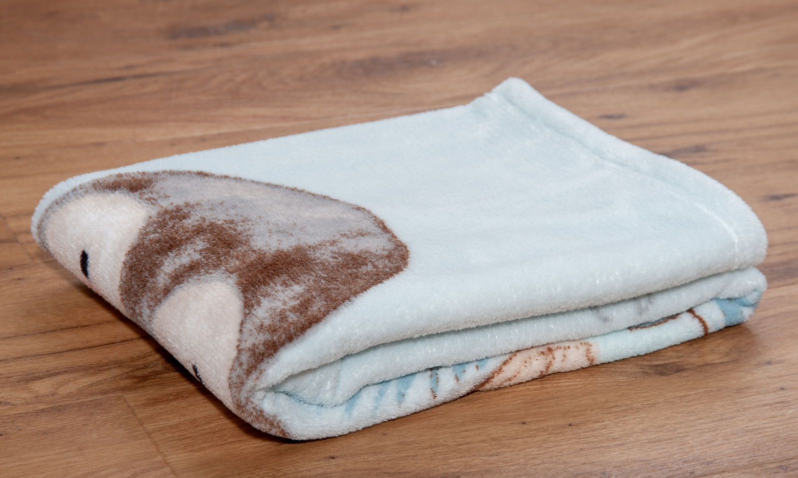 Microfaser-Flauschdecke PINGUIN - hellblau-bunt - 75x100 cm