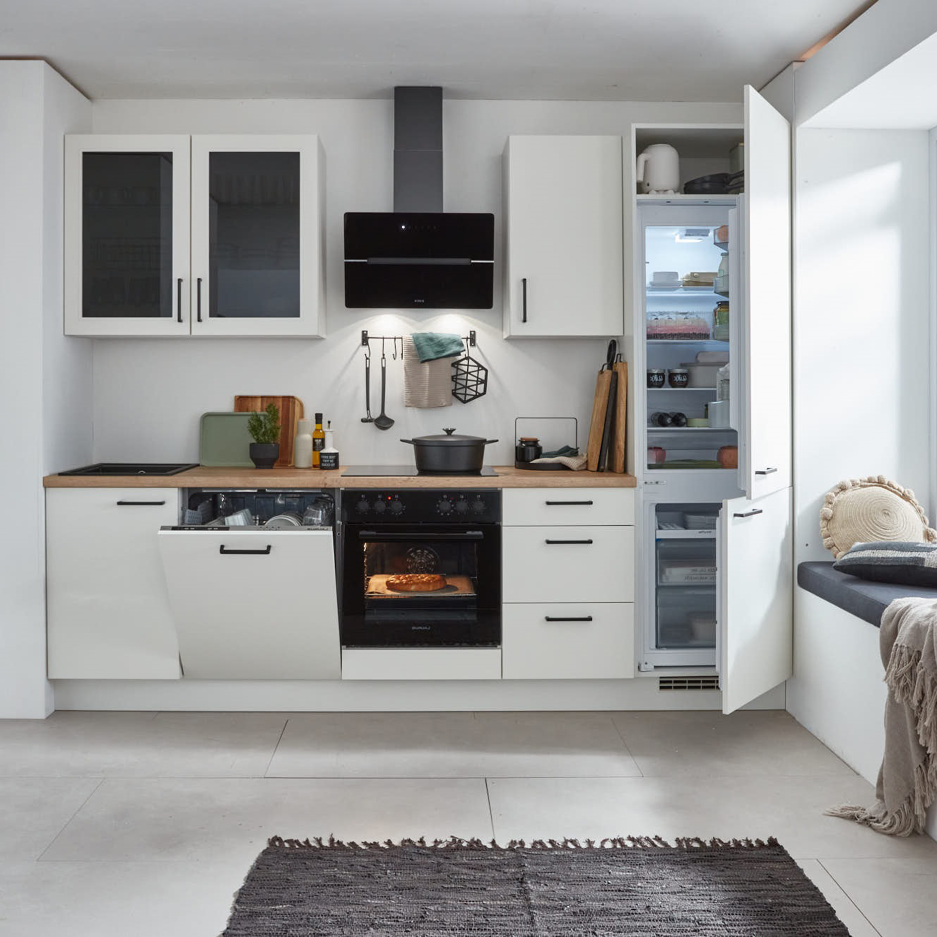 nobilia Küchenblock SENSO - Lack weiß matt - Kühlschrank rechts - 280 cm