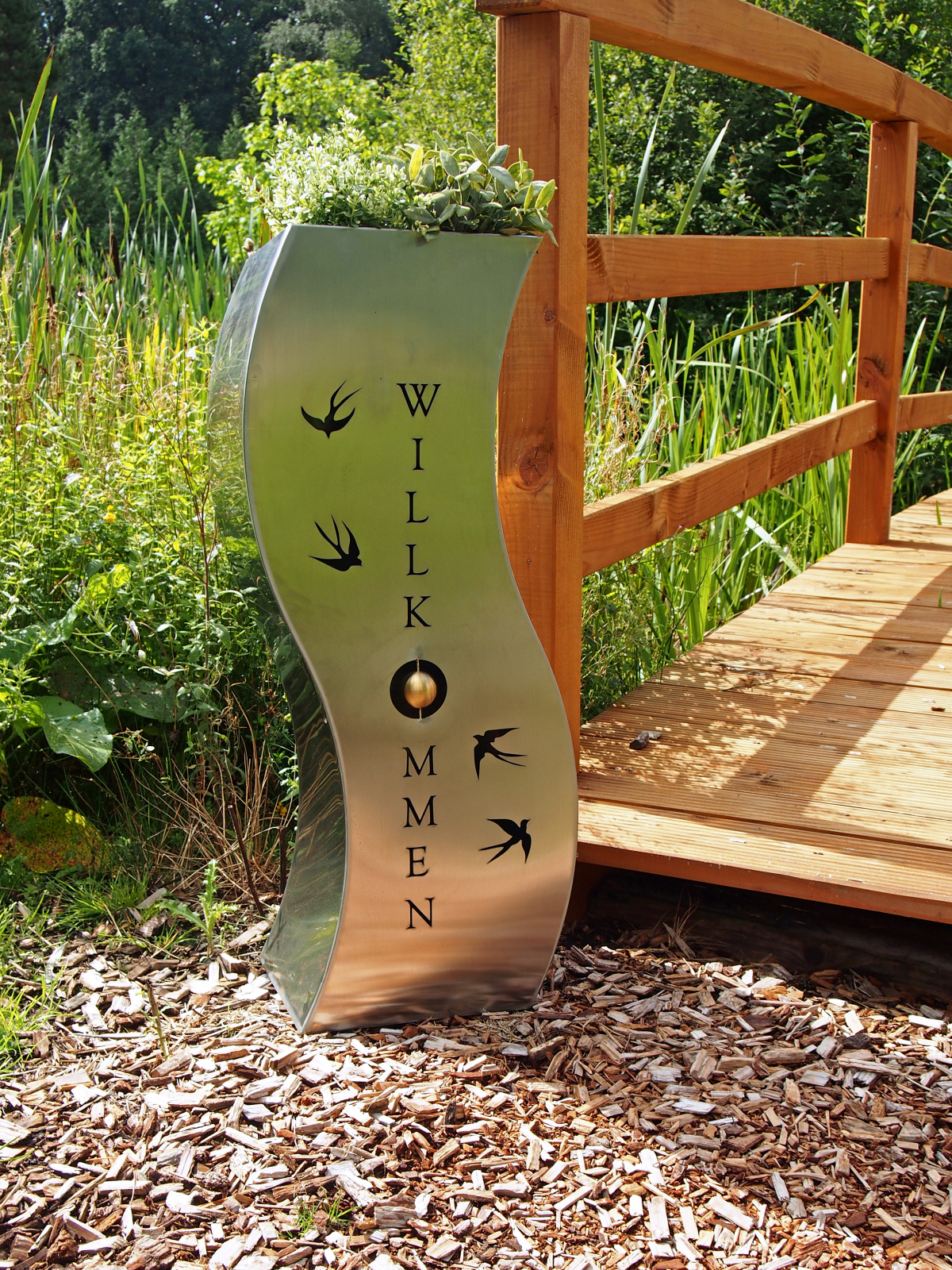 Pflanzsäule SCHWALBE - Edelstahl geschwungen - 80 cm hoch