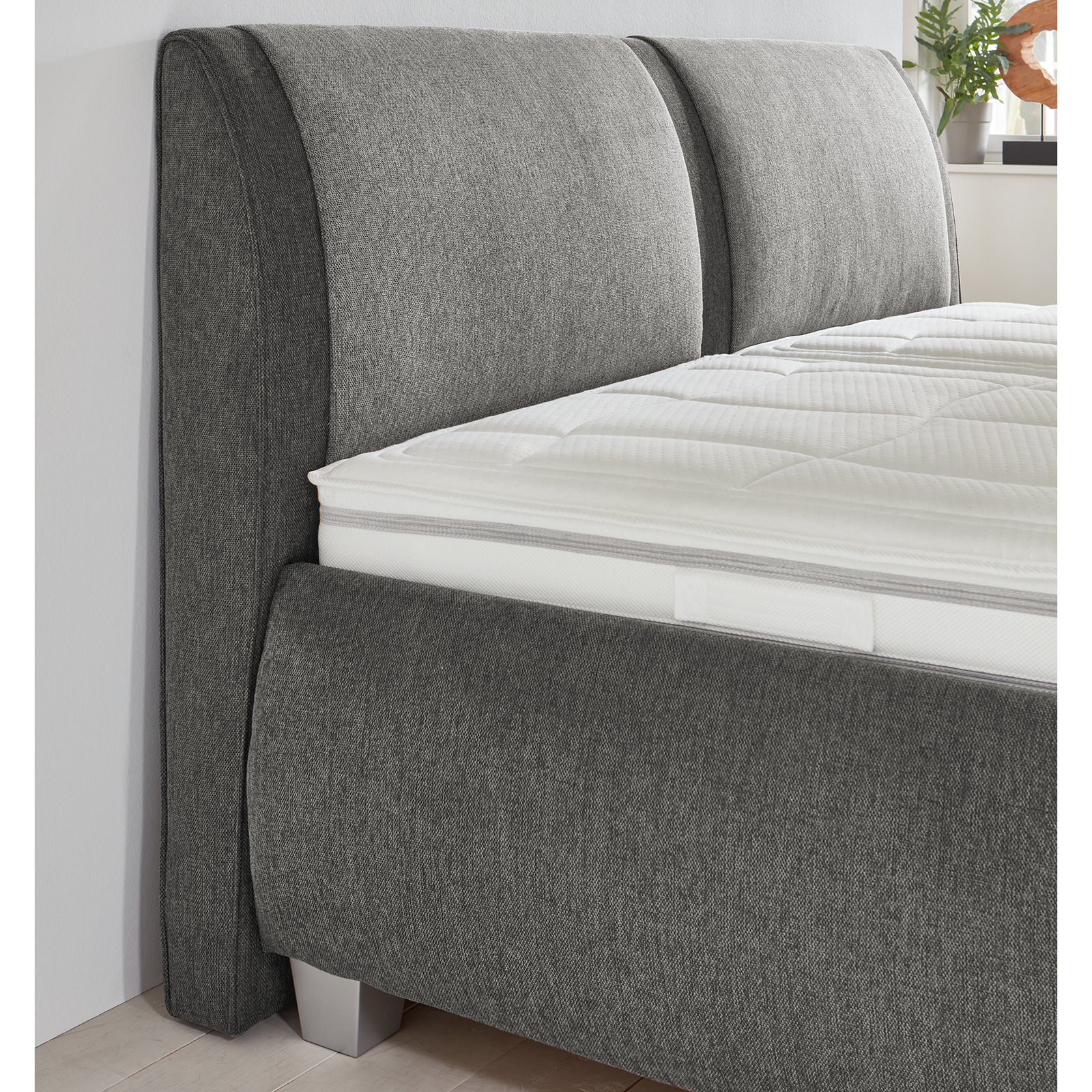 Bett Mit Umrandung 180x200