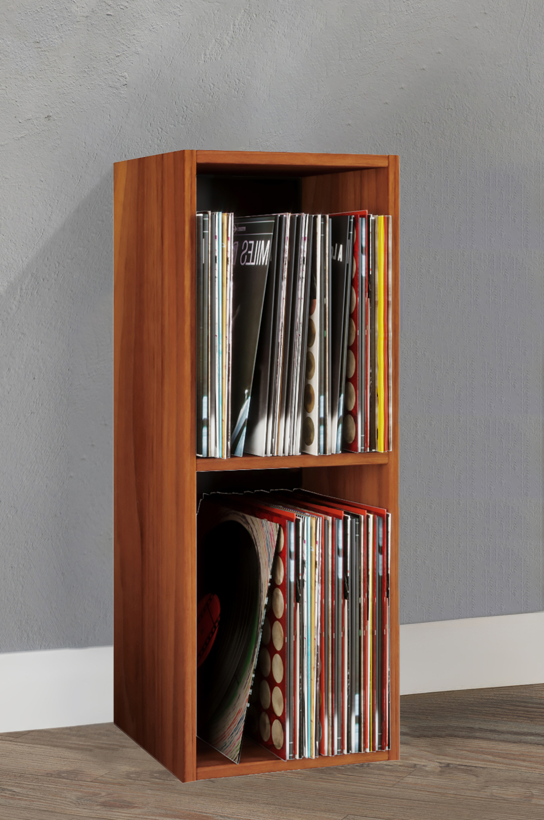 Schallplattenregal PLATTO - Kern-Nussbaum - 2 Fächer - 72 cm hoch