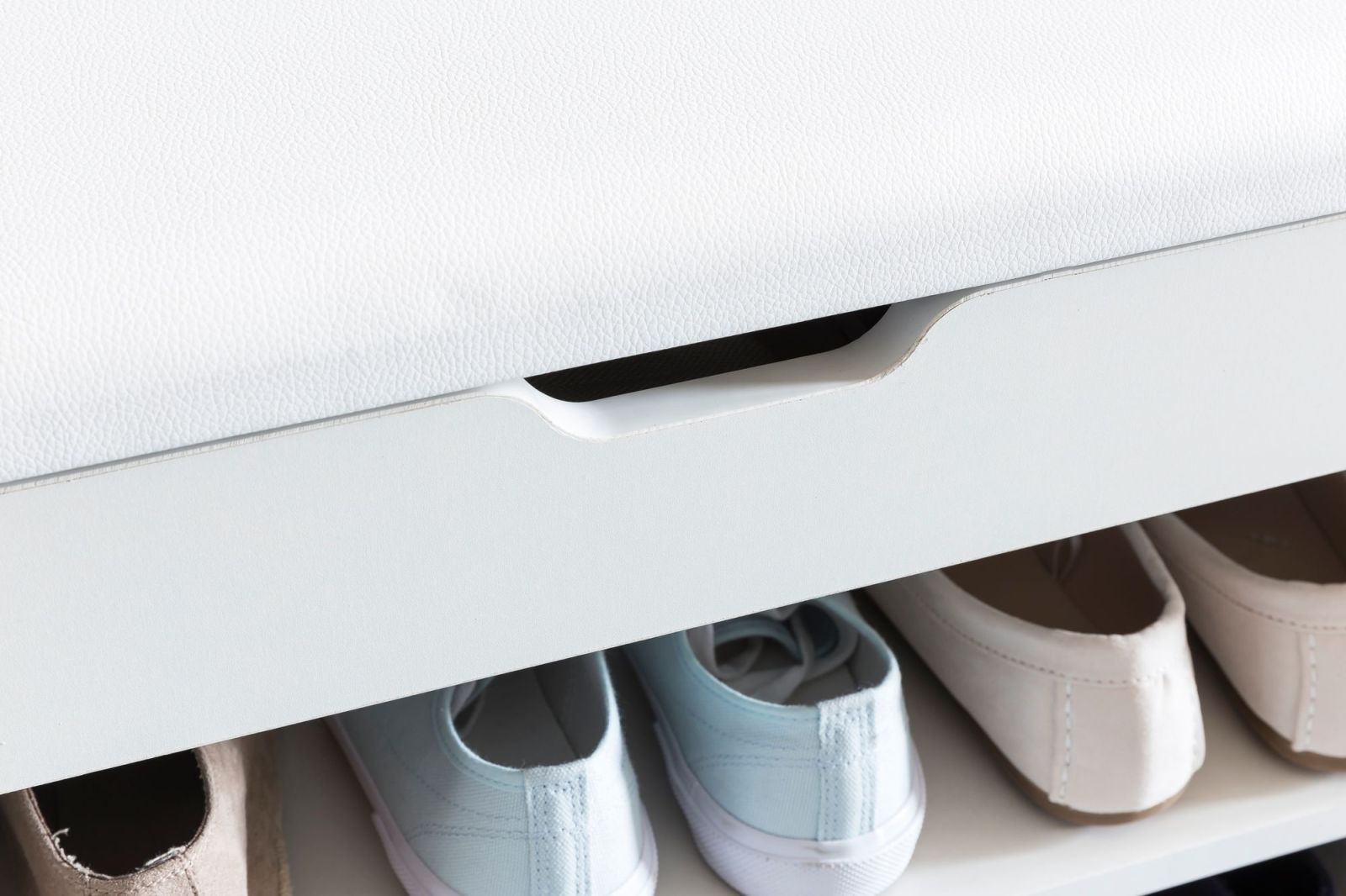 Schuhbank - weiß - mit Sitzauflage