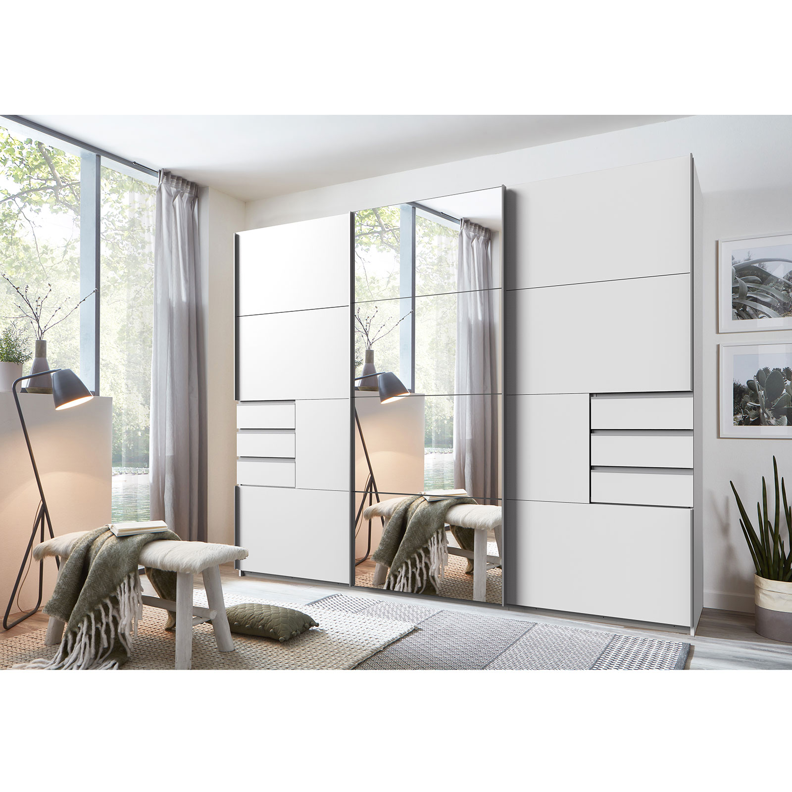 Schwebeturenschrank 270 Cm Mit Vollausstattung