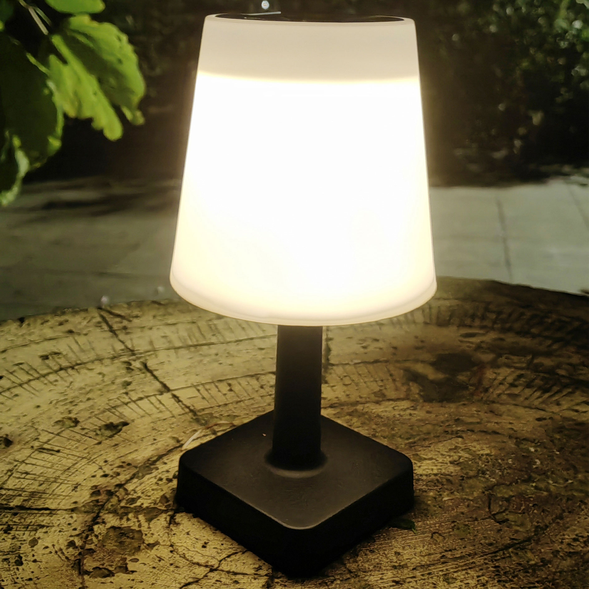Solar-LED-Tischleuchte - schwarz-weiß - 23 cm hoch