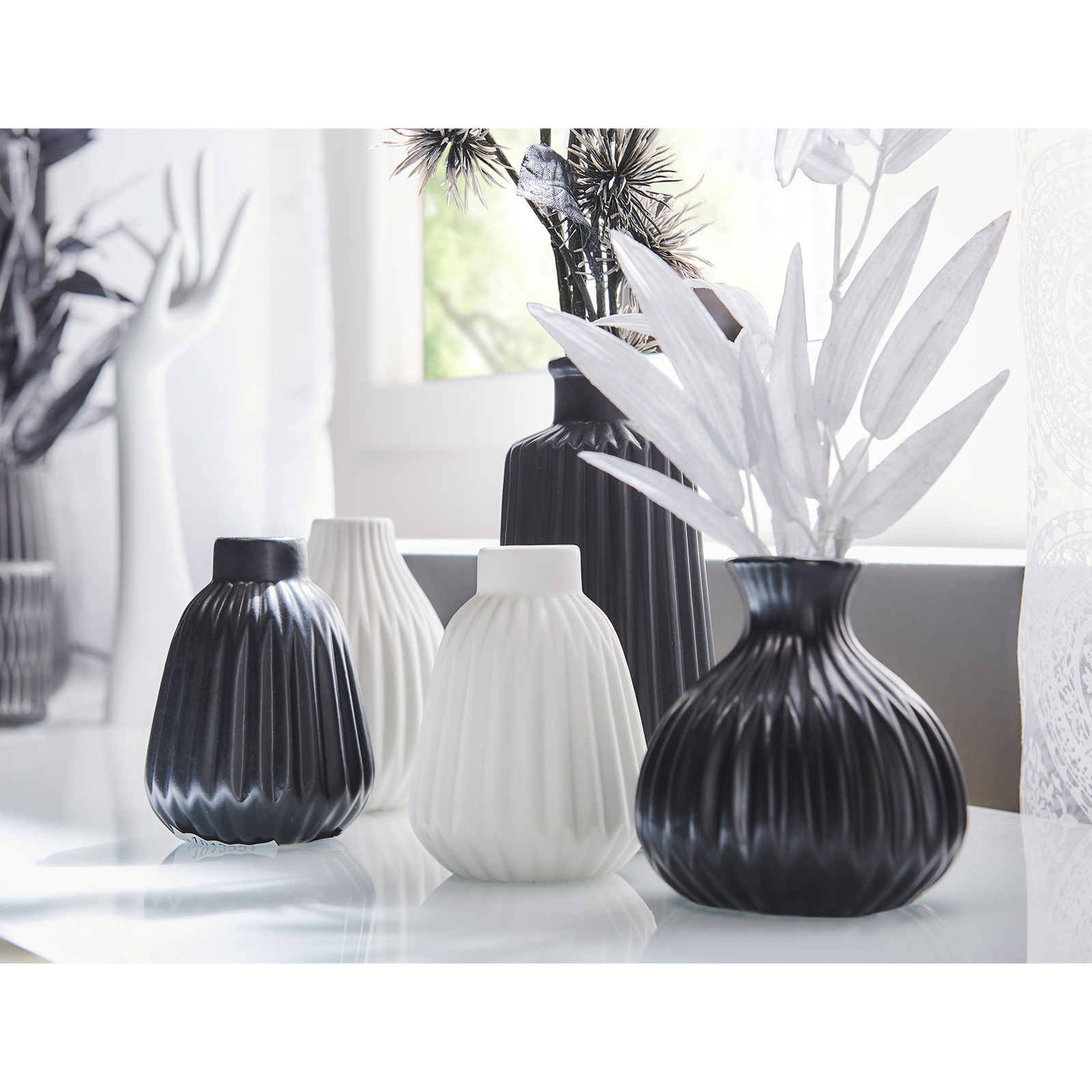 Vase - weiß - Porzellan - sortiert