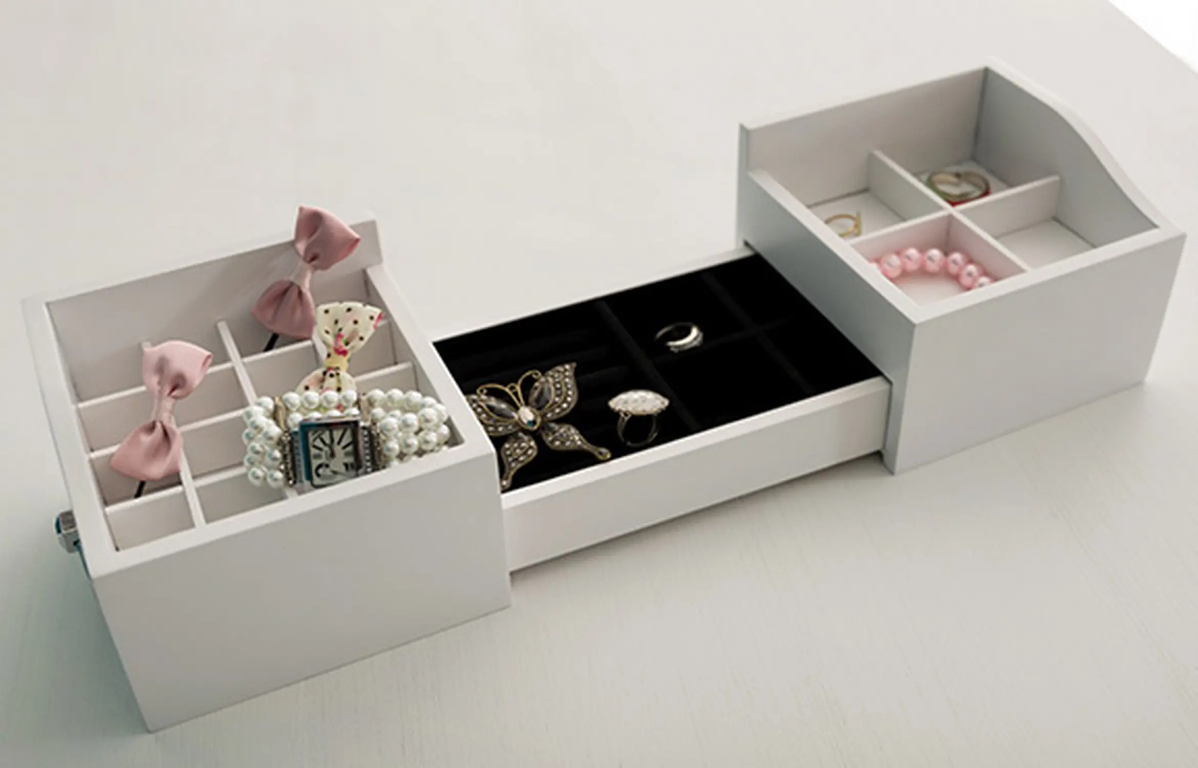 Schminktisch-Aufbewahrung9004099400-577x350.jpg